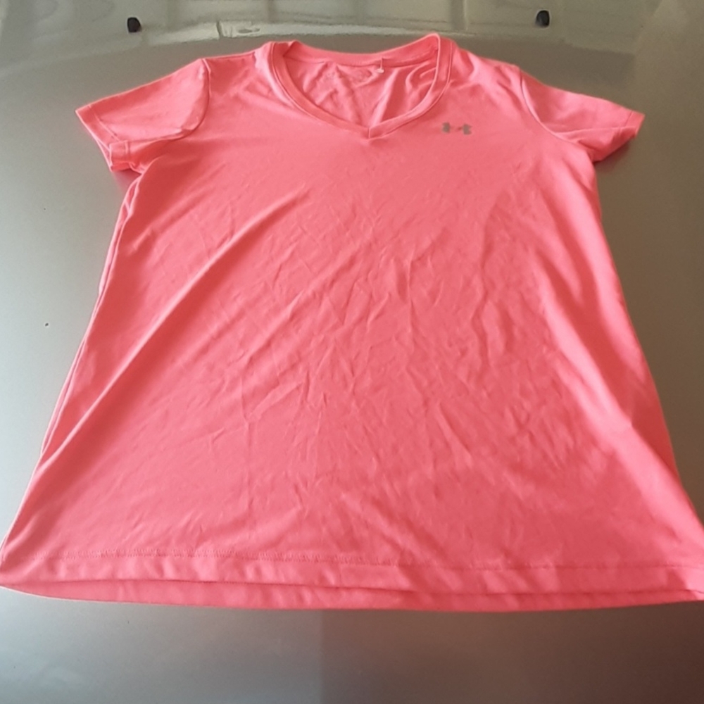 Under Armour Fitted Pink Short Sleeve Tee
